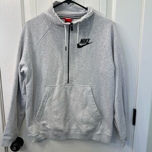 Nike 1/2 zip pullover women’s sz L